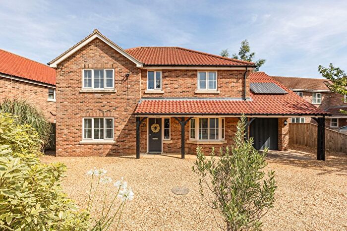 4 Bedroom Detached House For Sale In Scarfield Lane, Elm, Wisbech, PE14