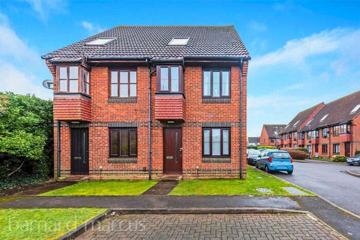 1 Bedroom Apartment To Rent In Ennerdale Close, Cheam, Sutton, SM1