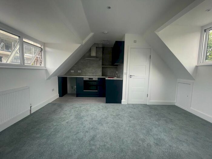 1 Bedroom Studio To Rent In Albion Street, London, SE16