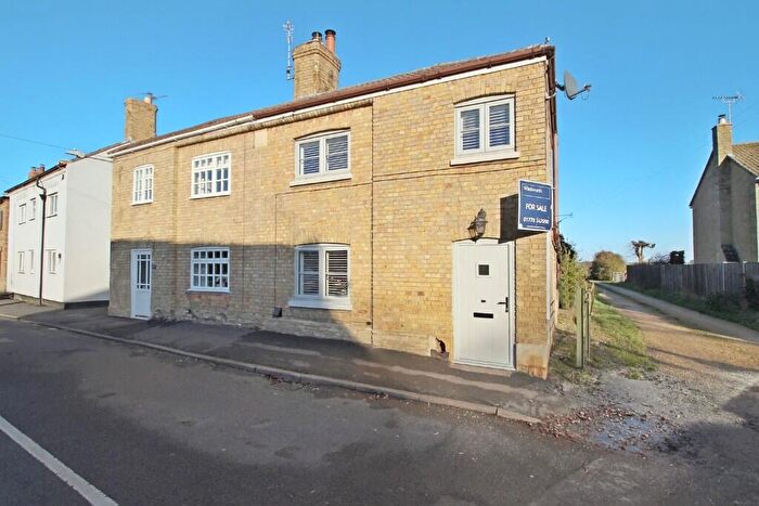 3 Bedroom Cottage For Sale In Eastgate, Deeping St James, PE6
