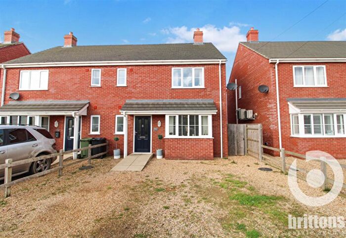 3 Bedroom Semi-Detached House For Sale In Smeeth Road, Marshland St. James, Wisbech, PE14