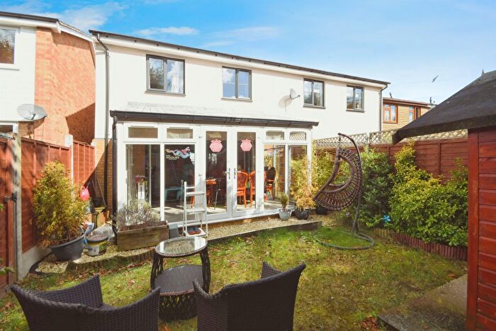 3 Bedroom Semi-detached House For Sale In Noakes Avenue, Great Baddow, Chelmsford, CM2