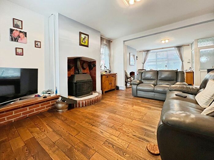 3 Bedroom End Terrace House For Sale In Thicketford Road, Tonge Moor, BL2