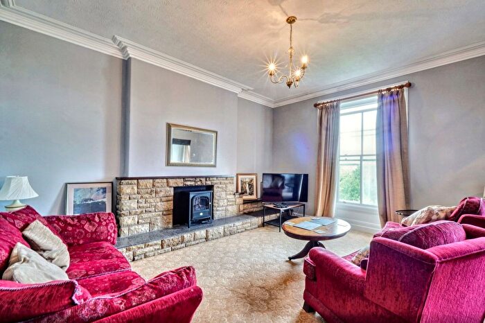 3 Bedroom Maisonette For Sale In Oakbank, Whitehaven, CA28