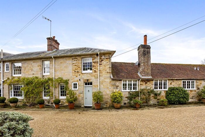 4 Bedroom Semi-Detached House To Rent In Twyford Lane, Birch Grove, Horsted Keynes, RH17