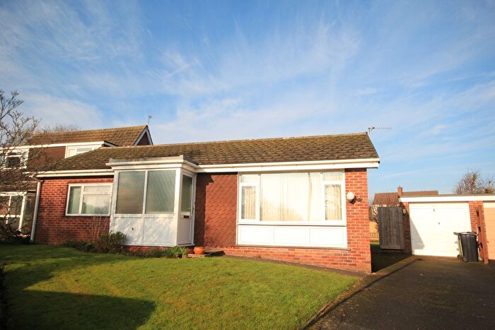 3 Bedroom Detached Bungalow For Sale In Lyndhurst Crescent, Wembdon, Bridgwater, TA6