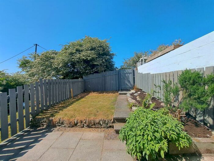 2 Bedroom Terraced House To Rent In Chegwyns Hill, Foxhole, PL26