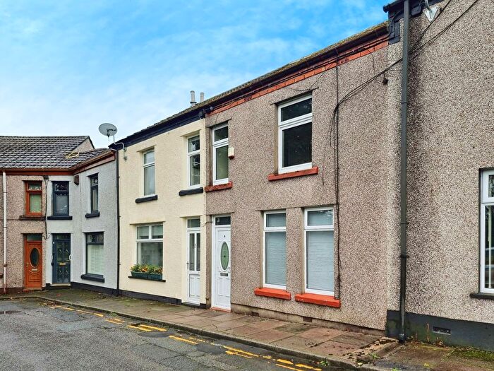 2 Bedroom Property To Rent In Valley Road, Ebbw Vale, NP23