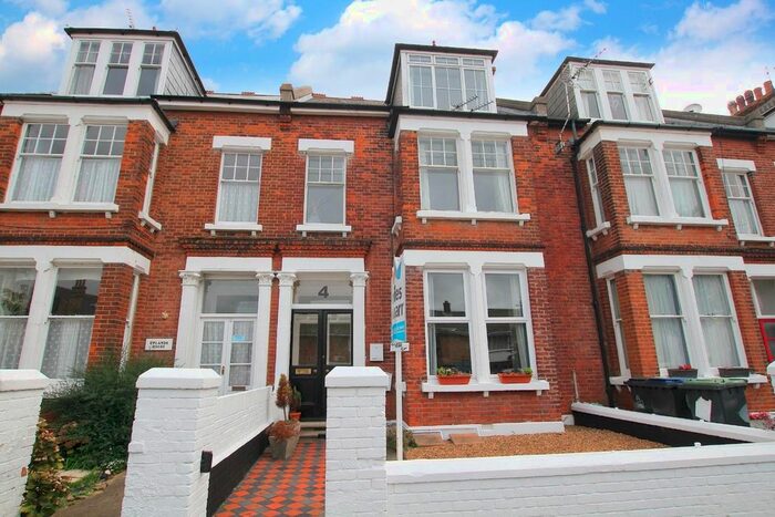 2 Bedroom Maisonette To Rent In Tyndale Park, Herne Bay CT6