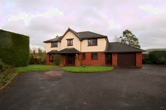 4 Bedroom Detached House To Rent In Buckerell, Honiton, EX14