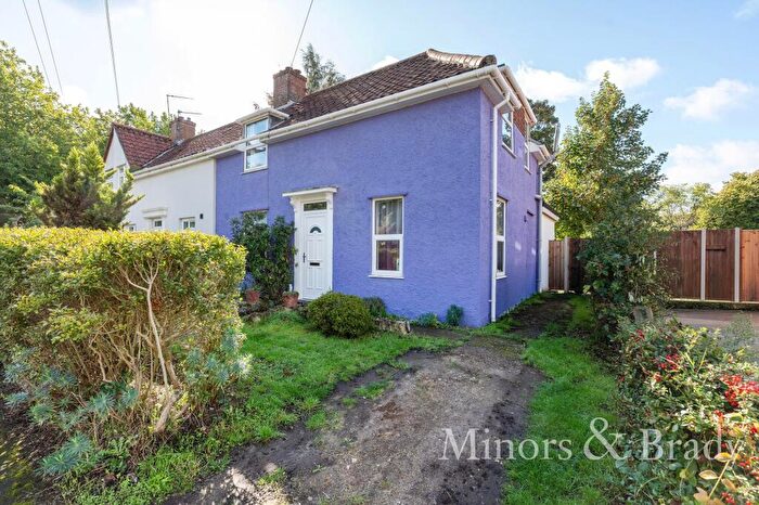 3 Bedroom Semi-Detached House For Sale In Henderson Road, Norwich, NR4