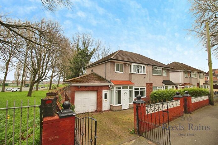 3 Bedroom Semi Detached House For Sale In Lower Breck Road, Liverpool, Merseyside, L6