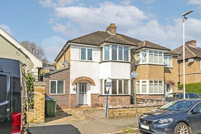 3 Bedroom House To Rent In Grove Crescent, Kingston Upon Thames, KT1