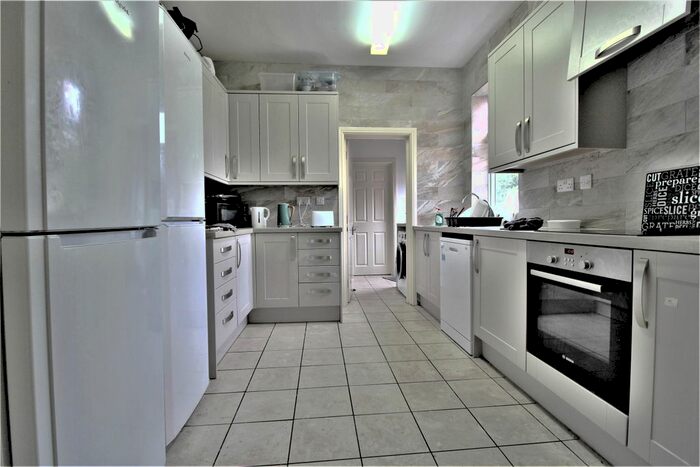 6 Bedroom End Of Terrace House To Rent In Humber Avenue, Coventry, CV1