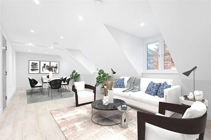 3 Bedroom Penthouse To Rent In The Residence, South Road, Hythe, CT21