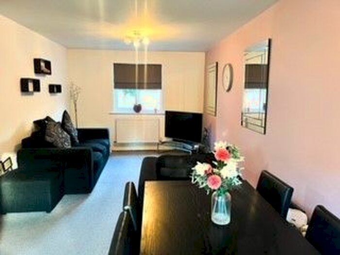 2 Bedroom Flat To Rent In White Horse Lane, Boston, PE21