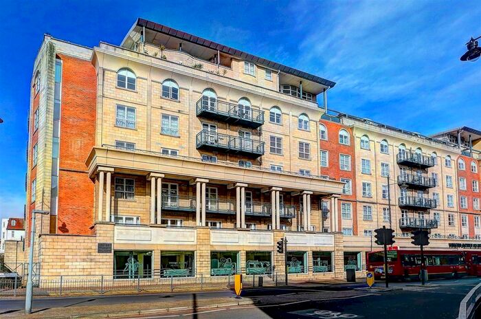 2 Bedroom Flat To Rent In Worple Road, Wimbledon, SW19