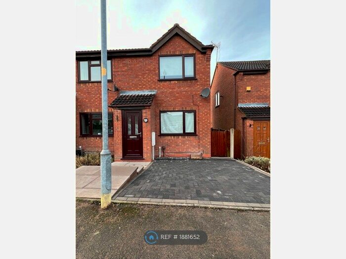 2 Bedroom End Of Terrace House To Rent In Squires Court, Brierley Hill, DY5