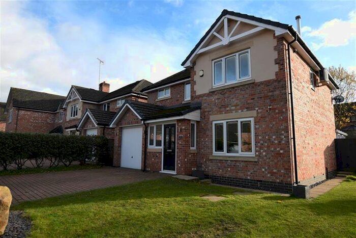 4 Bedroom Detached House To Rent In Appledale, Macclesfield, SK10