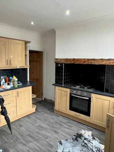 2 Bedroom Terraced House To Rent In Robinson Street, Pontefract, West Yorkshire, WF8