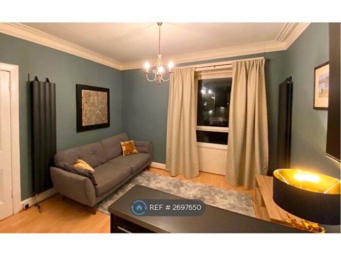 1 Bedroom Flat To Rent In Cathcart Place, Edinburgh, EH11