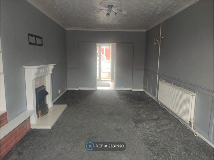 3 Bedroom Semi-Detached House To Rent In Cavendish Road, Worksop, S80