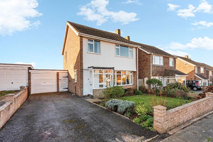 3 Bedroom House For Sale In Surrey Road, Seaford, East Sussex, BN25