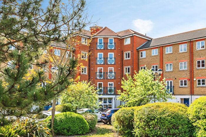 3 Bedroom Flat For Sale In San Juan Court, Eastbourne, BN23
