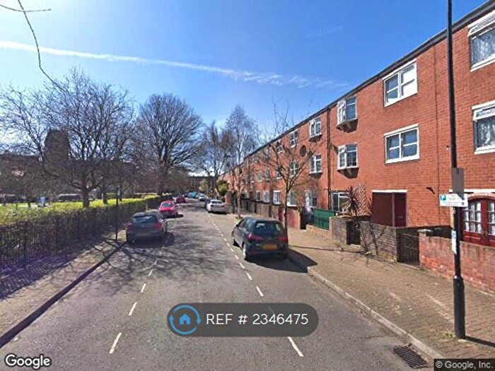 4 Bedroom Terraced House To Rent In Cowper Road, London, N16