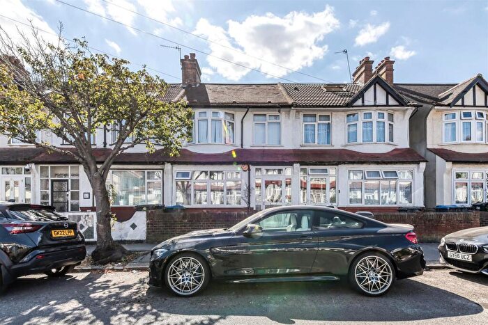 3 Bedroom House For Sale In Foxley Road, Thornton Heath, CR7