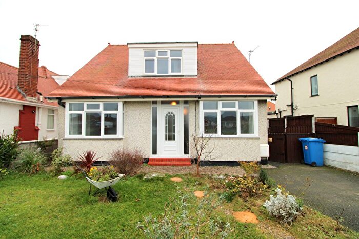 3 Bedroom Bungalow To Rent In Victoria Road West, Prestatyn, LL19