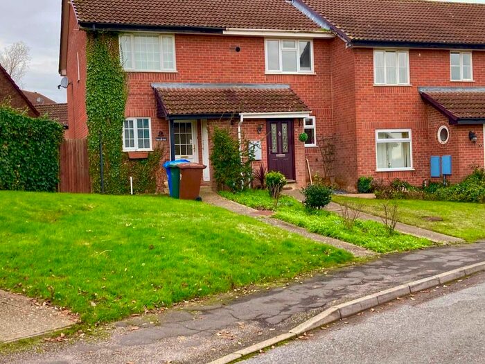 2 Bedroom Terraced House To Rent In Frensham Close, Banbury OX16