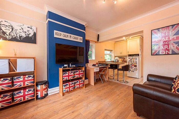 5 Bedroom Detached House For Sale In Frimley Green, Camberley, Surrey, GU16
