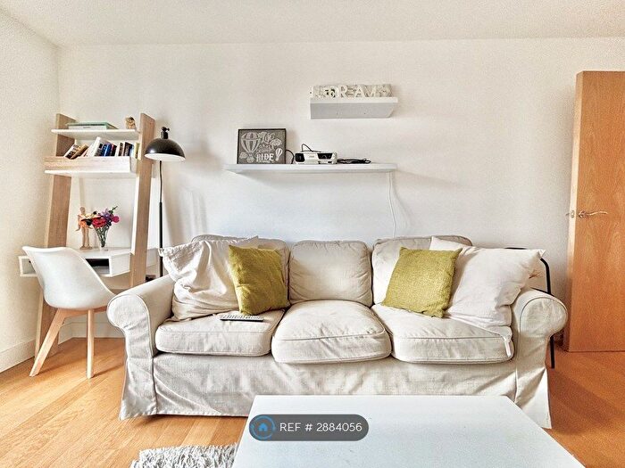 2 Bedroom Flat To Rent In Fairthorn Road, London, SE7