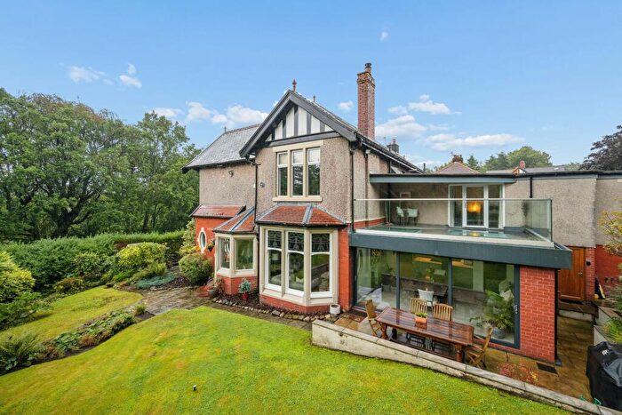 6 Bedroom Semi-Detached House For Sale In Manor Road, Darwen, BB3