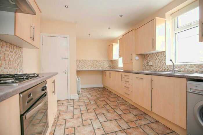 3 Bedroom Maisonette To Rent In Rokeby Terrace, Heaton, Newcastle Upon Tyne NE6