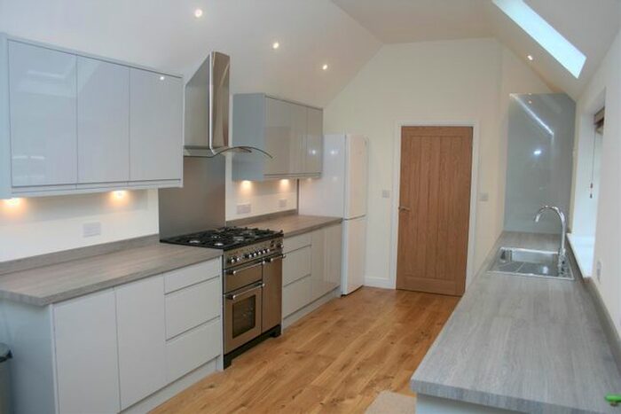 2 Bedroom Cottage To Rent In Kenilworth Road, Coventry, CV4