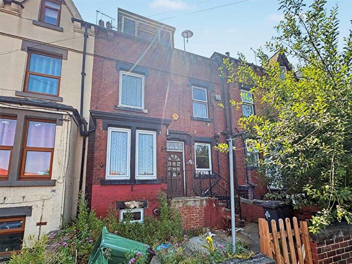 3 Bedroom Terraced House For Sale In Fairford Avenue, Leeds, West Yorkshire, LS11