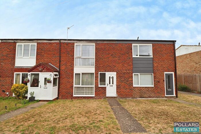2 Bedroom Terraced House For Sale In Moyle Close, Rainham, ME8