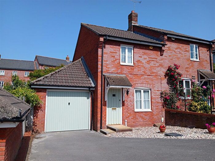 2 Bedroom Semi-Detached House For Sale In Honeymead Lane, Sturminster Newton, DT10