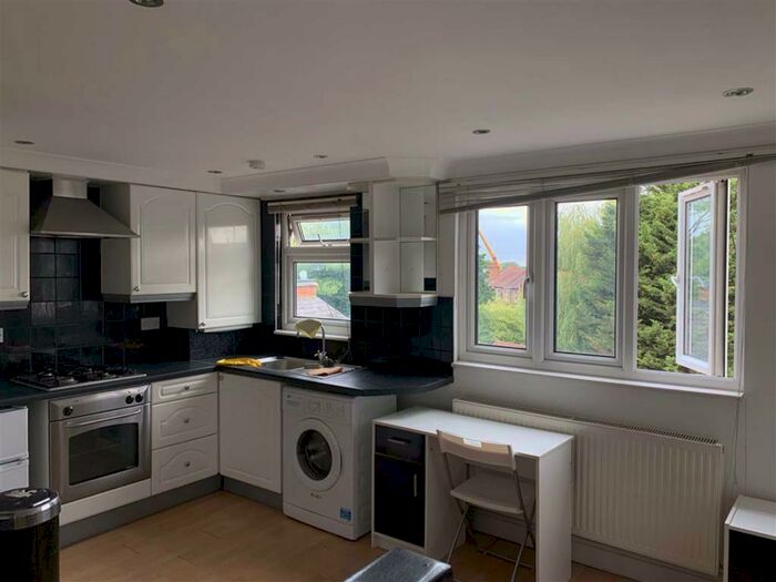 Studio To Rent In Station Road, Harrow, Middlesex, HA1