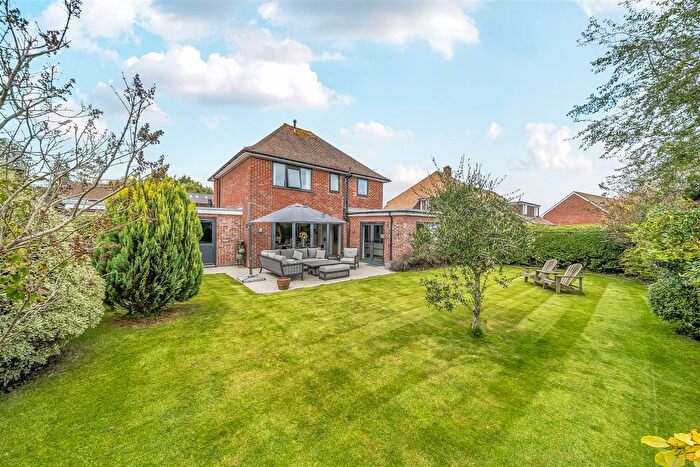 3 Bedroom Detached House For Sale In Mellstock Avenue, Dorchester, Dorset, DT1
