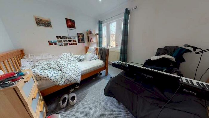 2 Bedroom Flat To Rent In Spingbank House, Headingley Lane, Headingley, Leeds, LS6