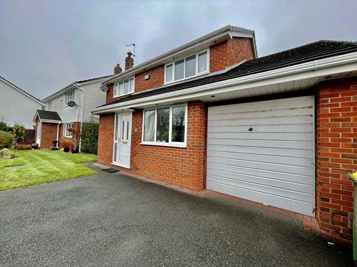 4 Bedroom Detached House To Rent In Fairways, Fulwood, Preston, PR2