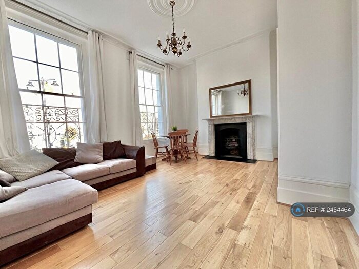 3 Bedroom Flat To Rent In Angel Islington, London, N1