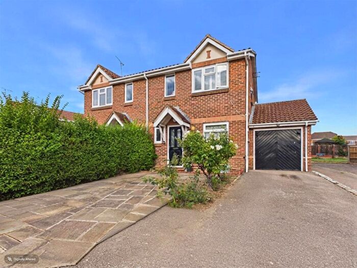 2 Bedroom Semi-Detached House For Sale In Terence Webster Road, Wickford, SS12