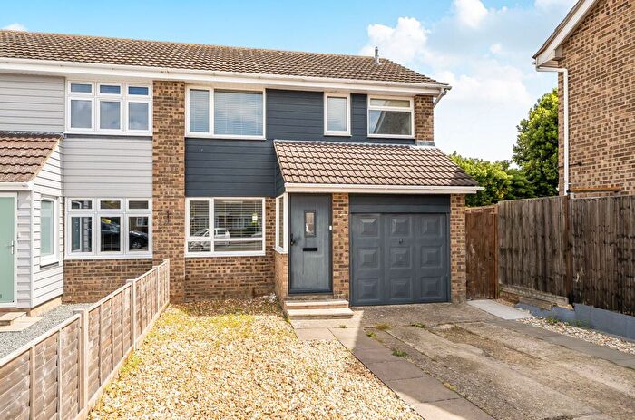 3 Bedroom Semi-Detached House For Sale In Ledbury Way, Nyetimber, PO21