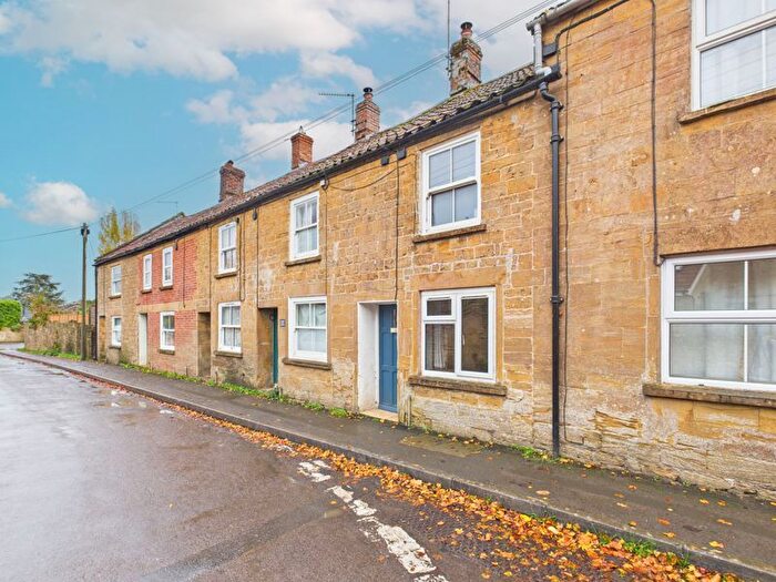1 Bedroom Cottage For Sale In Palmer Street, South Petherton, TA13