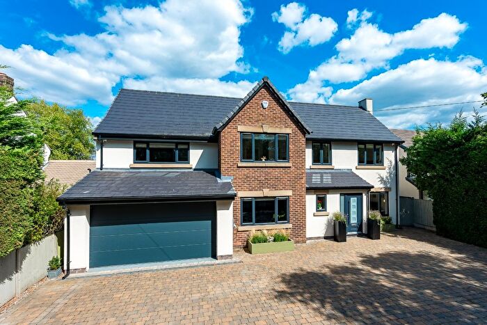 4 Bedroom Detached House For Sale In Common Lane, Culcheth, Warrington, Cheshire, WA3