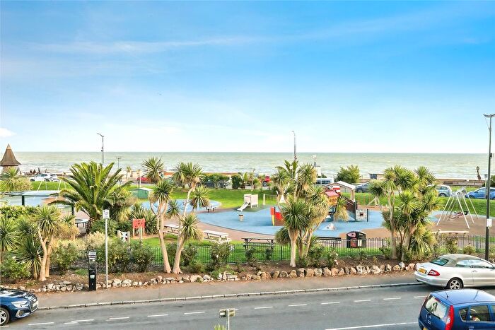 2 Bedroom Flat For Sale In Powderham Terrace, Teignmouth, Devon, TQ14